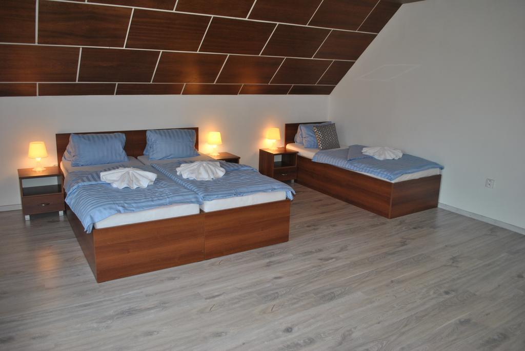 Apartment Mlynska Jesenik Bagian luar foto
